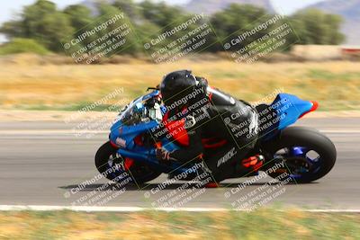 media/Apr-30-2023-CRA (Sun) [[020fcf5d43]]/Race 11-600 Expert Superbike/